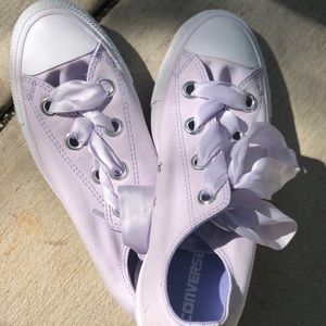 Pastel Converse w/ Silk Laces💜💐